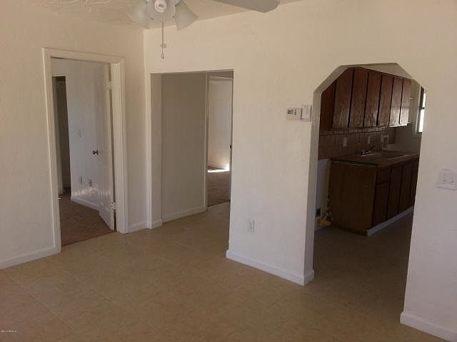 2nd image of 126 W Tennessee St #1