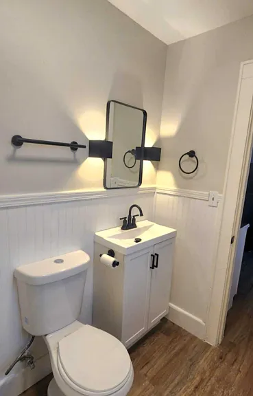 233 Lester Ave #2L — Photo 6