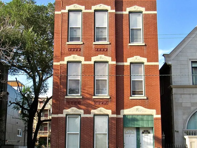 1332 W Erie St #2R — Photo 1