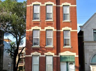 1332 W Erie St APT 2R, Chicago, IL 60642