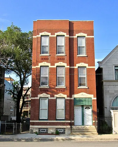 1332 W Erie St #2R Photo 1