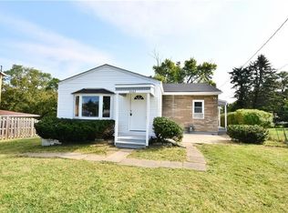 3062 Clairton Rd, West Mifflin, PA 15122