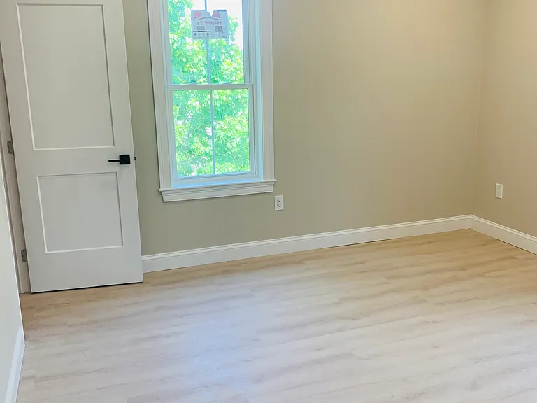 233 Highland Ave #2A — Photo 9