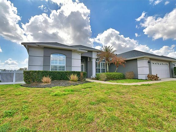 3rd image of 2618 High Ridge Dr