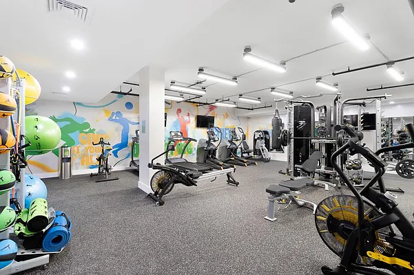 Rented by Safdie Realty Group | media 43