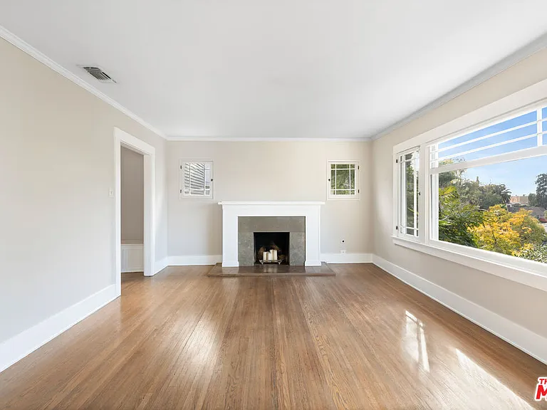 1843 Lucile Ave — Photo 9