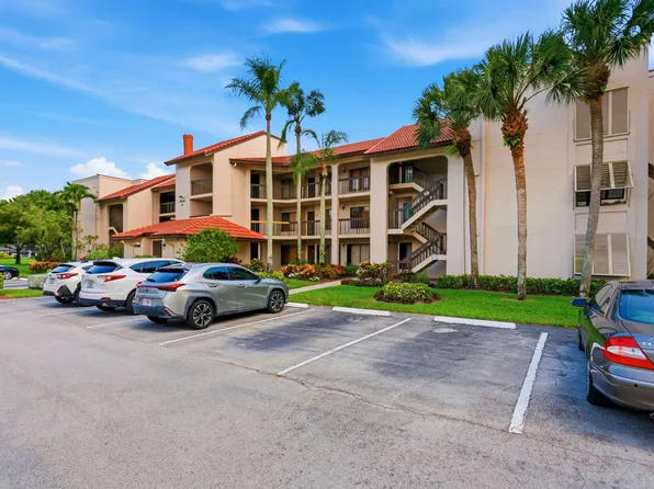 10110 Cedar Point Boulevard #206, Boynton Beach, FL 33437