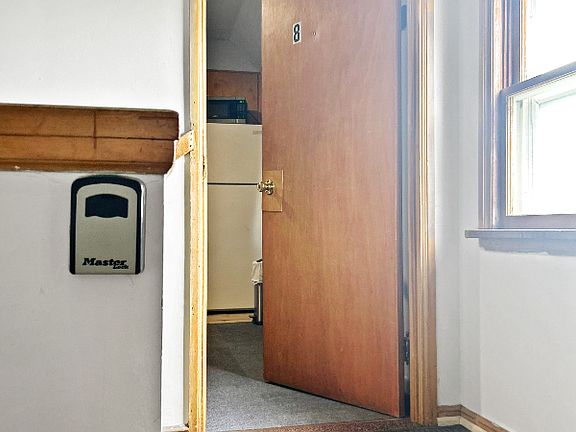 2nd image of 208 2nd St SE #8
