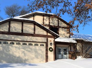 8517 144th St W, Apple Valley, MN 55124