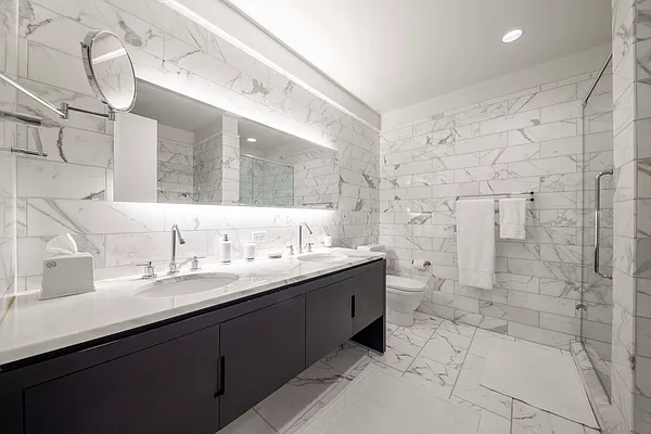 Rented by Reuveni LLC | media 20