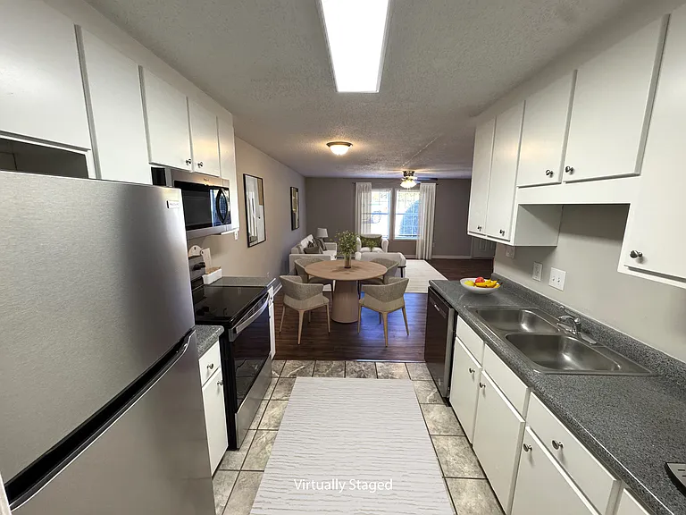 Pineview Townhomes — Photo 51