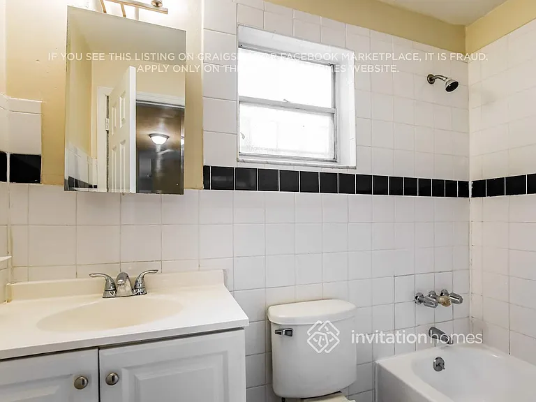 1380 SW 26th Ter — Photo 15