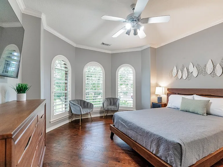 8311 Shoregrove Dr — Photo 21