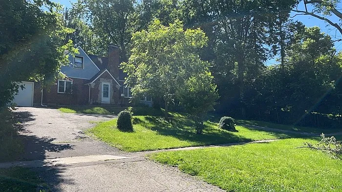 2408 S Patterson Blvd — Photo 2
