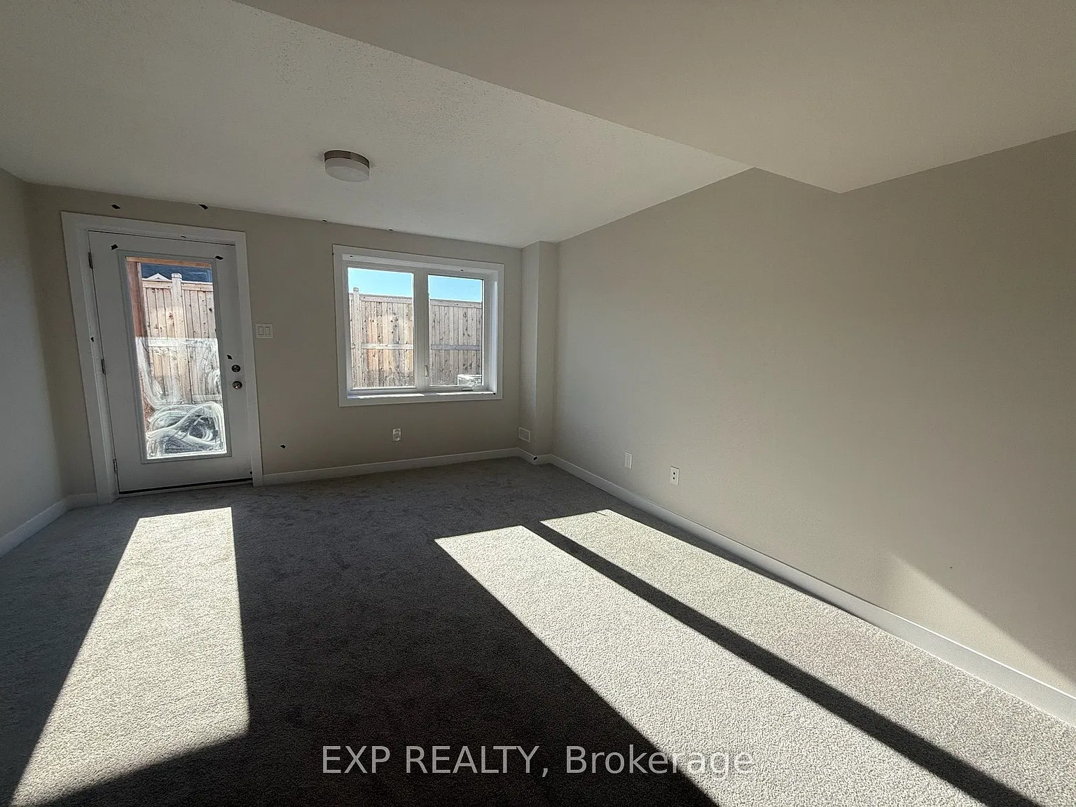 4 bed, $2,995 — Photo 3