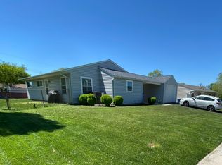 40 Inkberry Rd, Levittown, PA 19057
