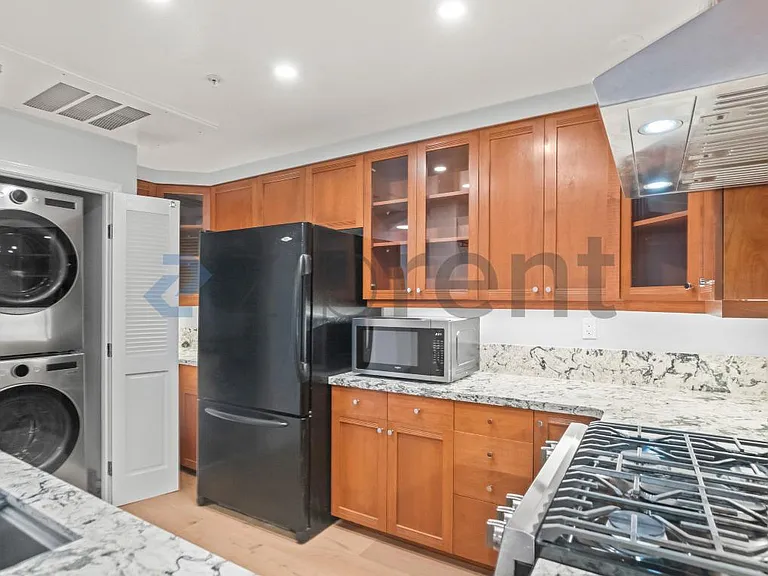 30 E Julian St #201 — Photo 14
