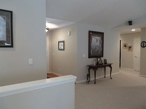 5th image of 5916 Greywolf Ct