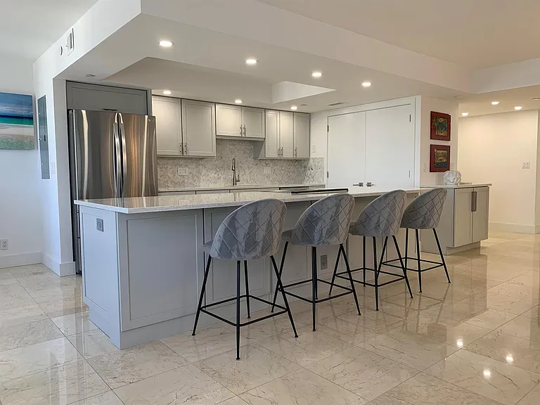 3115 S Ocean Blvd #1002 — Photo 4