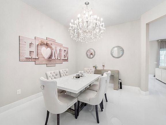 4th image of 10777 Oceano Way