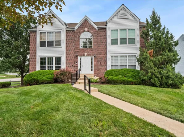 110 Timber Creek Dr #11A, O'Fallon, MO 63368