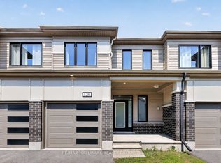 129 Umbra Pl, Ottawa, ON K2J 6N7