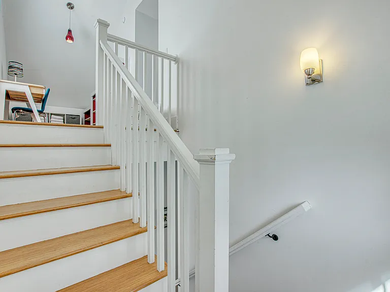 5174 Celtic Dr — Photo 13