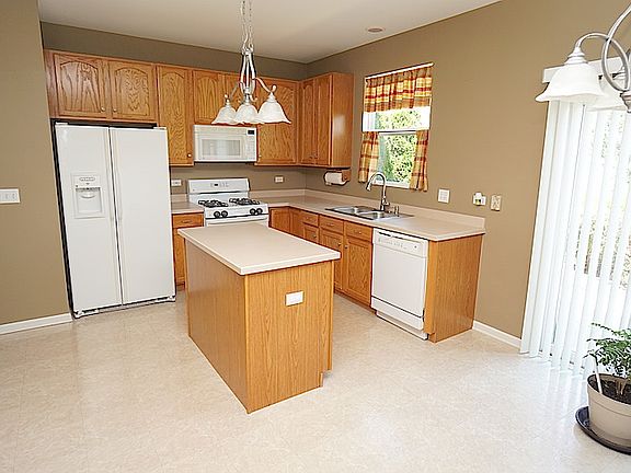 4th image of 1535 Farmside Ln
