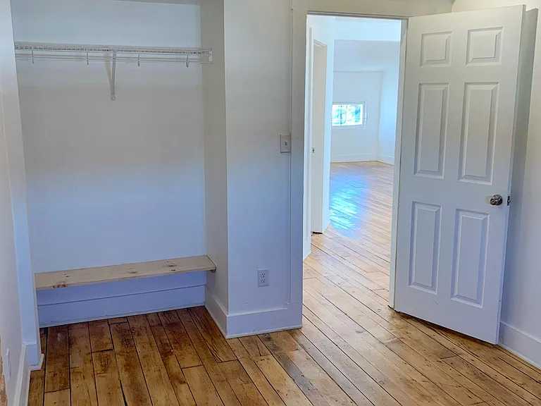 848 York St #5 — Photo 15