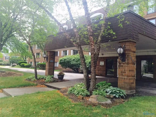 4343 W Bancroft St Unit 4-J, Ottawa Hills, OH 43615