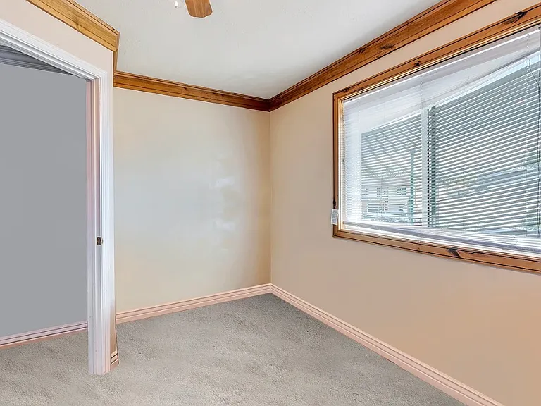 1028 W 1375 N — Photo 12