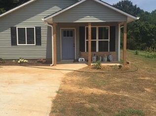 182 Claire St, Benton, TN 37307