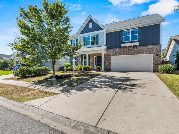 411 Windrush Dr, Elgin, SC 29045