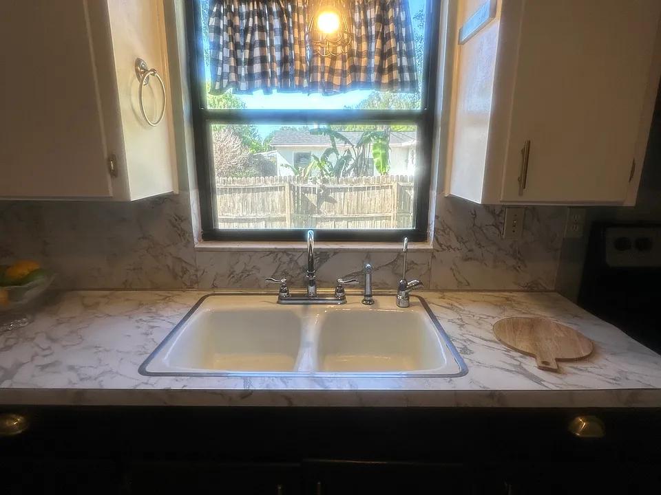Kitchen Sink