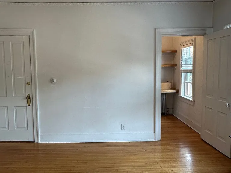 1531 N Jackson St — Photo 17