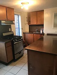 Rented by Alexander Bilu, LREB