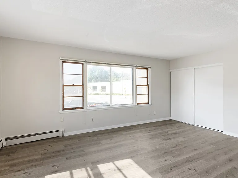 6345 Lyndale Ave S — Photo 2