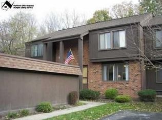 10190 Spinnaker Run, Reminderville, OH 44202