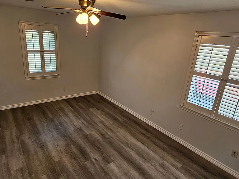 1401 E Sherman Dr — Photo 12