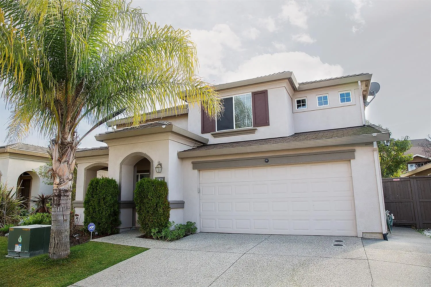 4536 Woodhawk Way photo 1