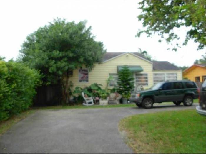 2nd image of 3110 SW 114th Ave