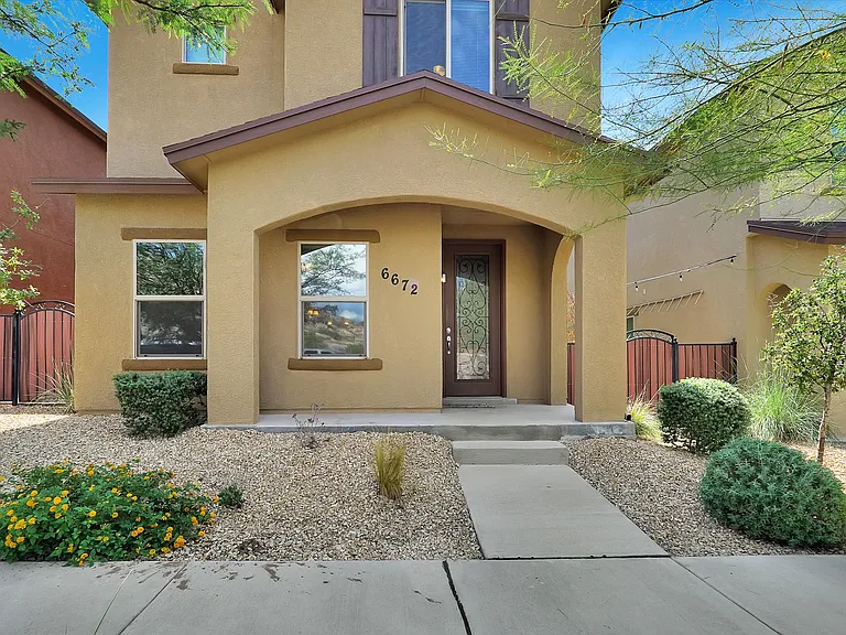 6672 Boulder Canyon Ln — Photo 1