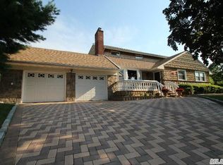 38 Hendrickson Ave, Lynbrook, NY 11563