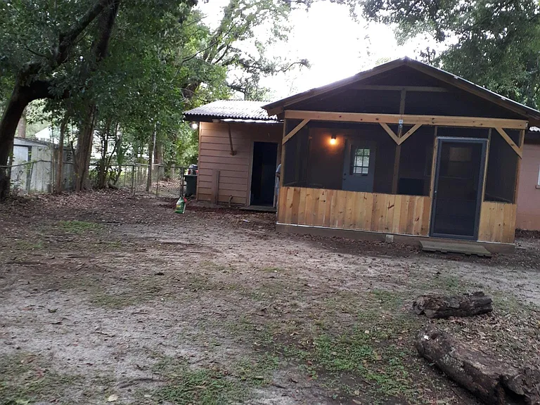 1810 Atkamire Dr — Photo 14