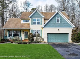 2 Frontier Ln, Jackson, NJ 08527