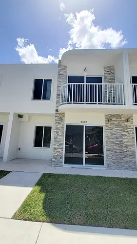 25871 SW 139th Ave Photo 1