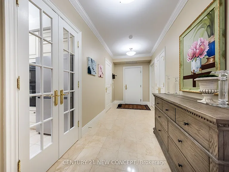 7071 Bayview Ave #204 — Photo 3