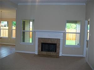 2nd image of 8009 Comal St