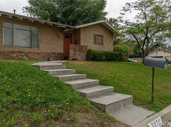 Steps to main entrance