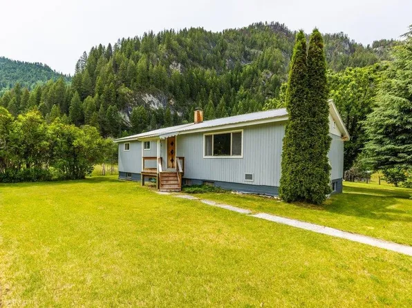 4345 Wilcox Rd, Northport, WA 99157